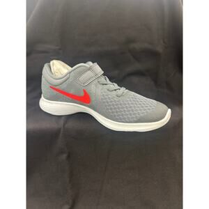 Nike Revolution 4 (PSV)